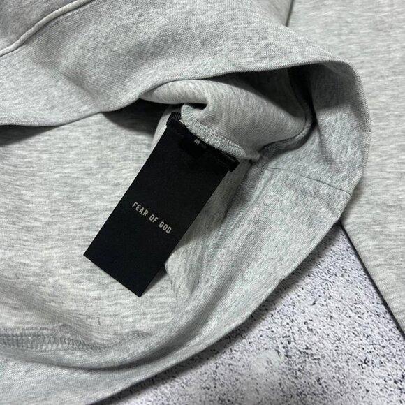 Fear of God Athletics Heavy Fleece Hoodie - Picture 6 of 6
